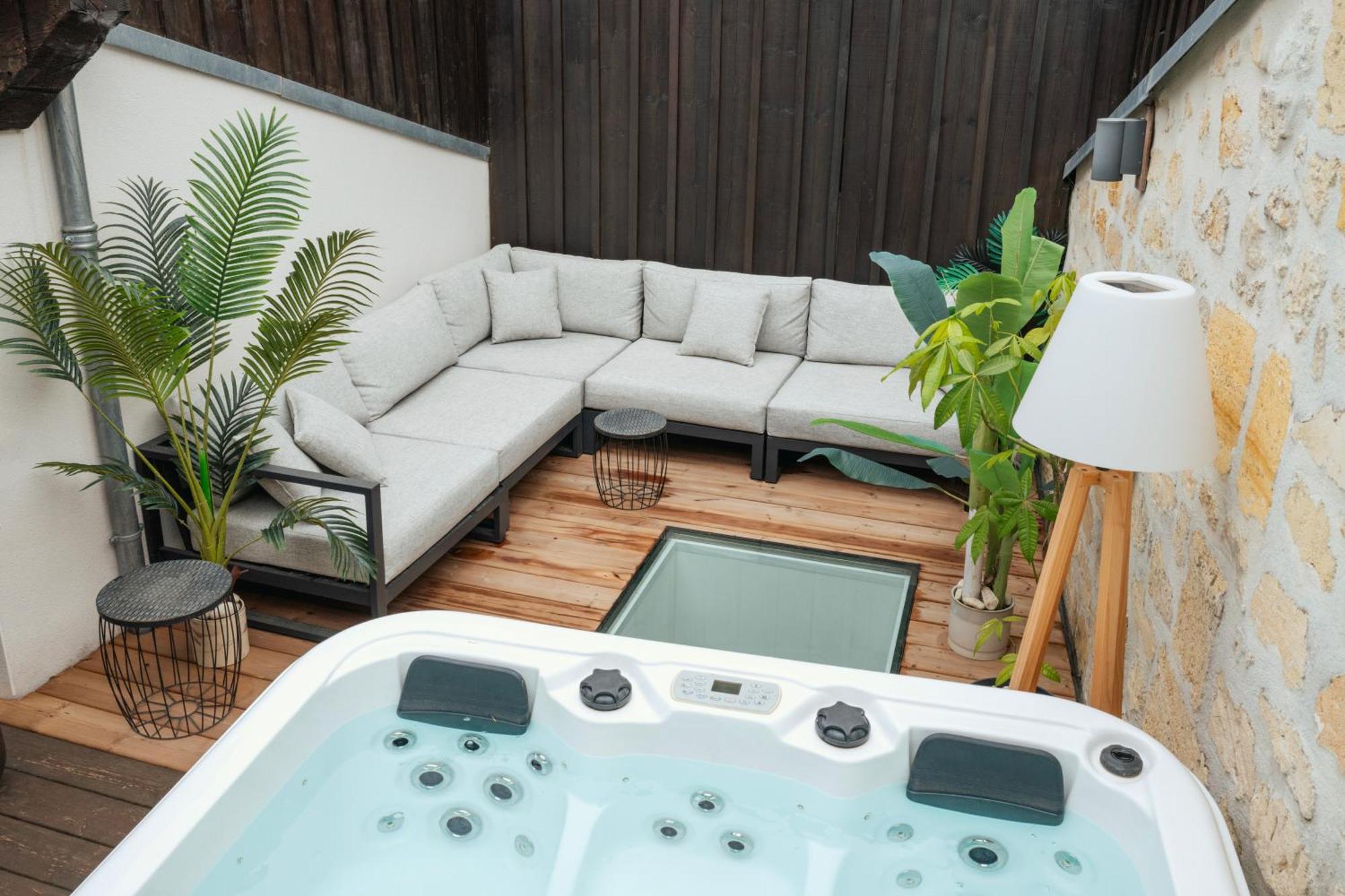 Villa Rousseau - Jacuzzi & Cinema Dans Bordeaux Zewnętrze zdjęcie