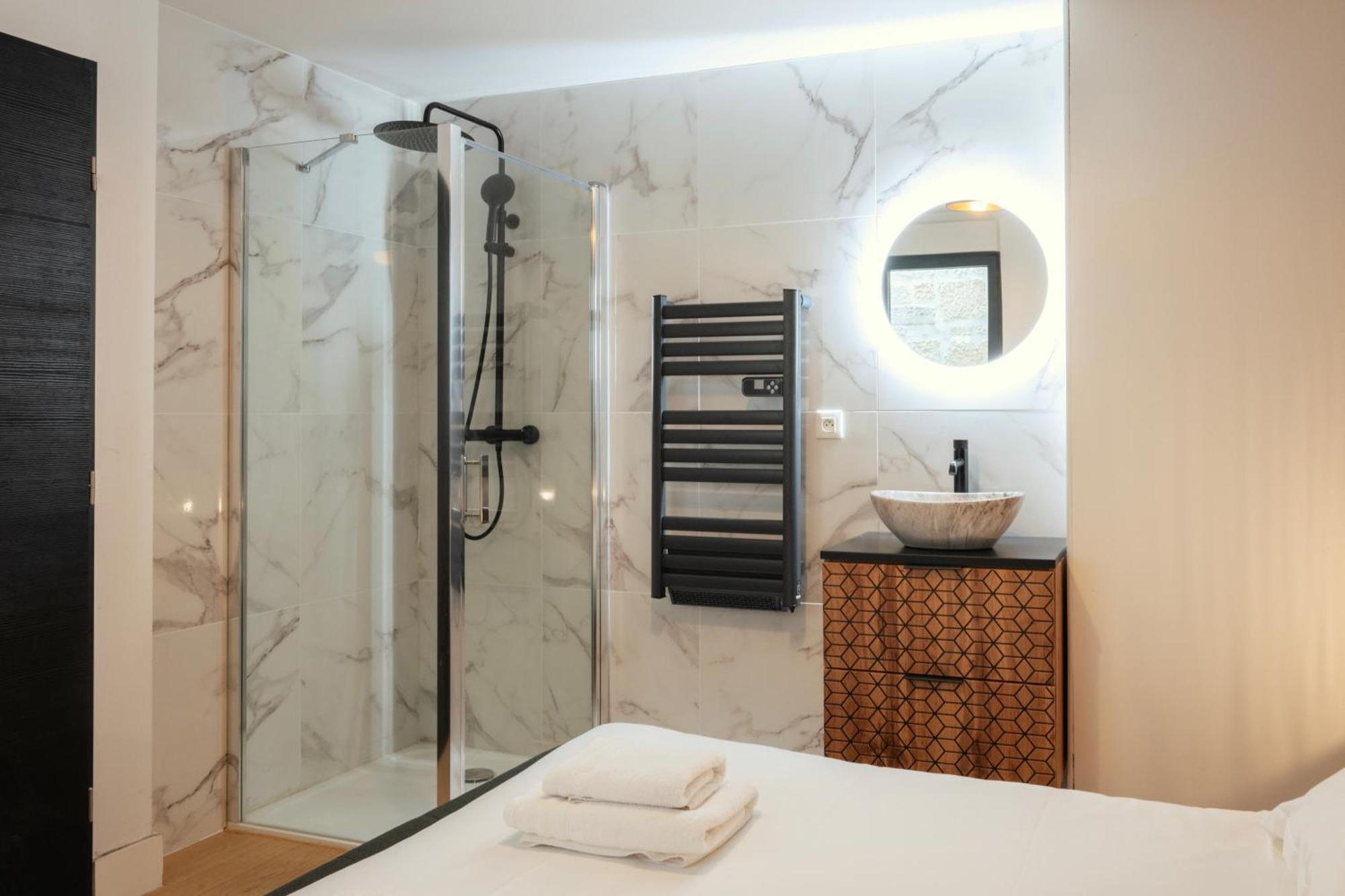 Villa Rousseau - Jacuzzi & Cinema Dans Bordeaux Zewnętrze zdjęcie